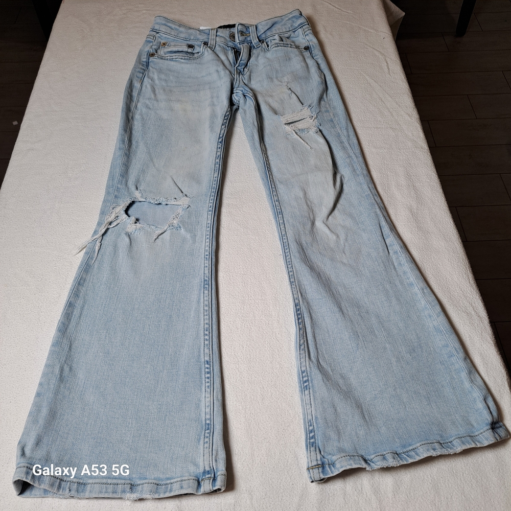 Aeropostale Distressed Light Blue Wide Leg Jeans